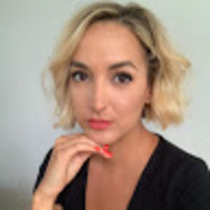 Meet your Posher, Ana